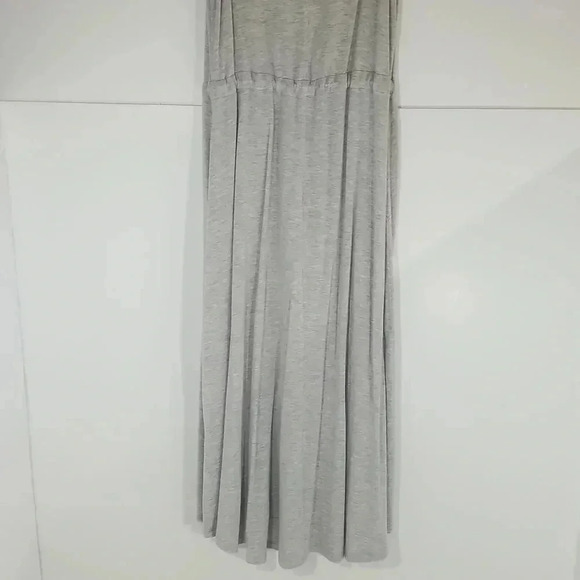 {The Limited} Sleevesless Midi Jersey Dress with Drawing Waist - Picture 9 of 13